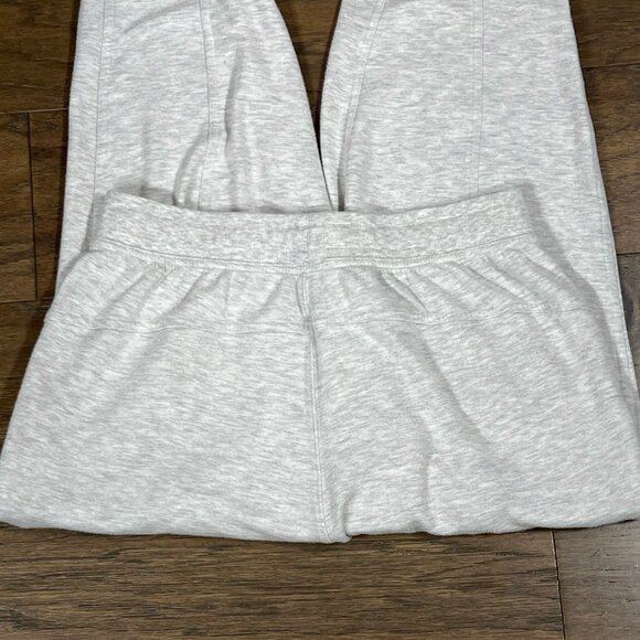 LULULEMON Classic Jersey Joggers High Rise Gray Sz 6 EUC - Picture 4 of 5